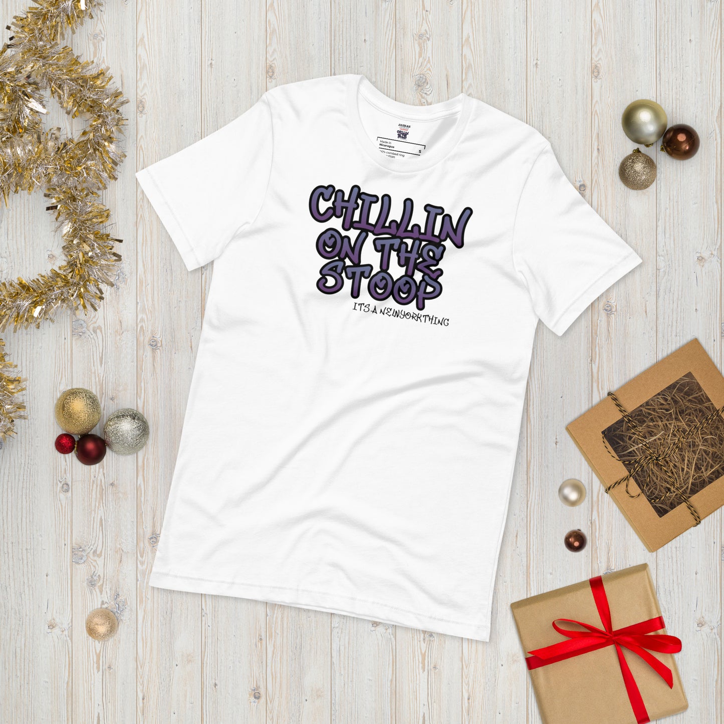 CHILLIN ON THE STOOP Unisex t-shirt